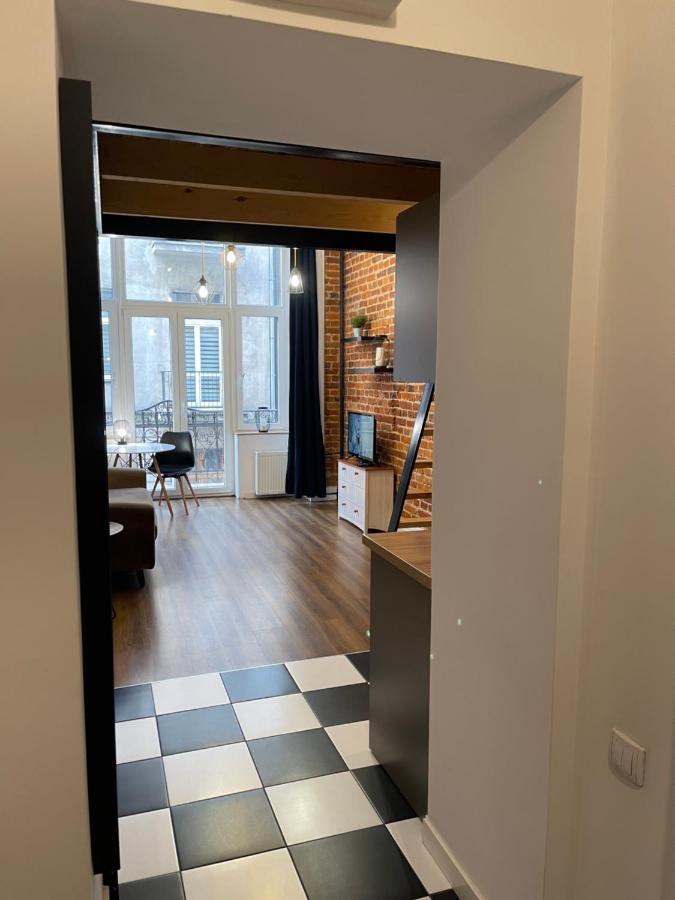 דירות לודז' Urokliwy Loft W Ncl Kamienica Vabank Nr 18 מראה חיצוני תמונה
