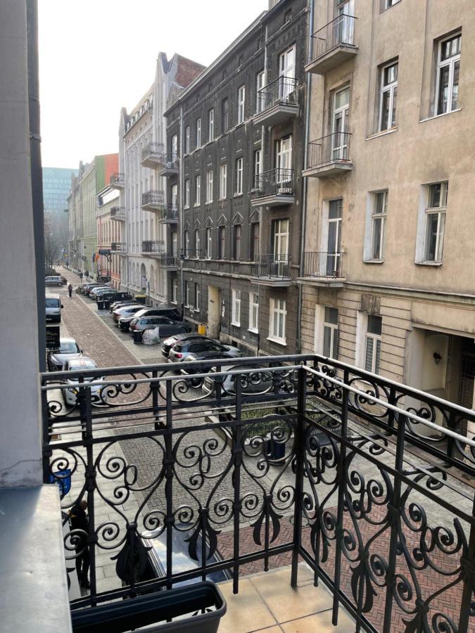 דירות לודז' Urokliwy Loft W Ncl Kamienica Vabank Nr 18 מראה חיצוני תמונה