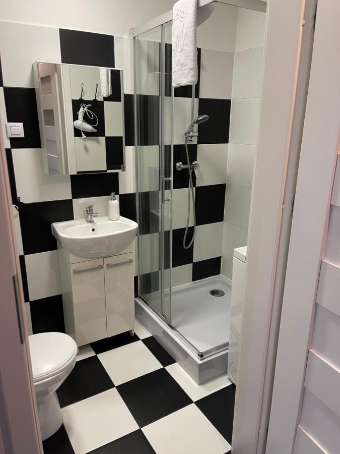 דירות לודז' Urokliwy Loft W Ncl Kamienica Vabank Nr 18 מראה חיצוני תמונה